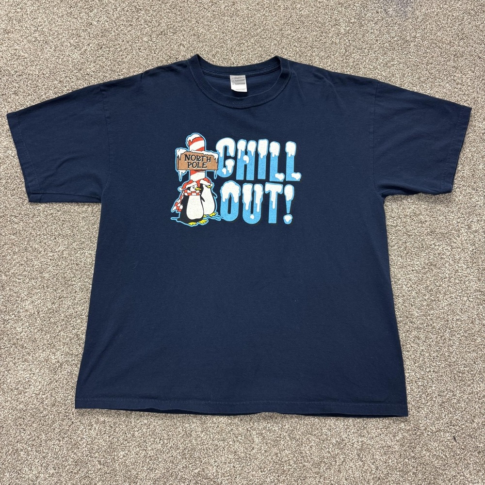 Gildan Shirt Mens XL Blue Chill Out Penguin Christmas Graphic Tee T-Shirt